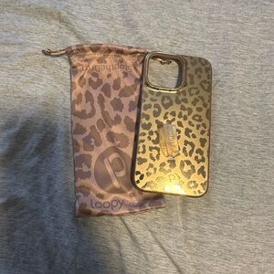 Loopy Case- Gold Leopard